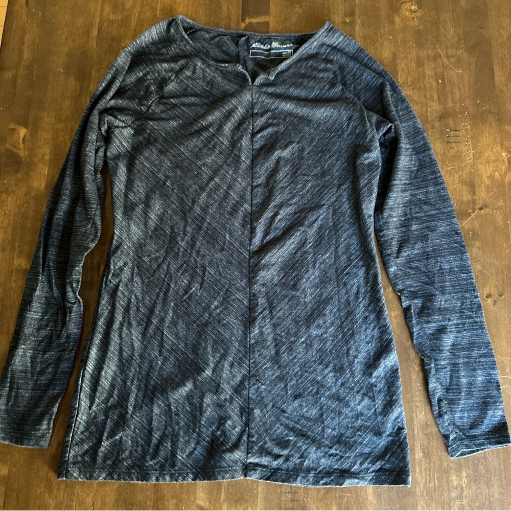 Eddie Bauer XS Long Sleeve Womens T Shirt Comfy Casual Layering 🖤🩶